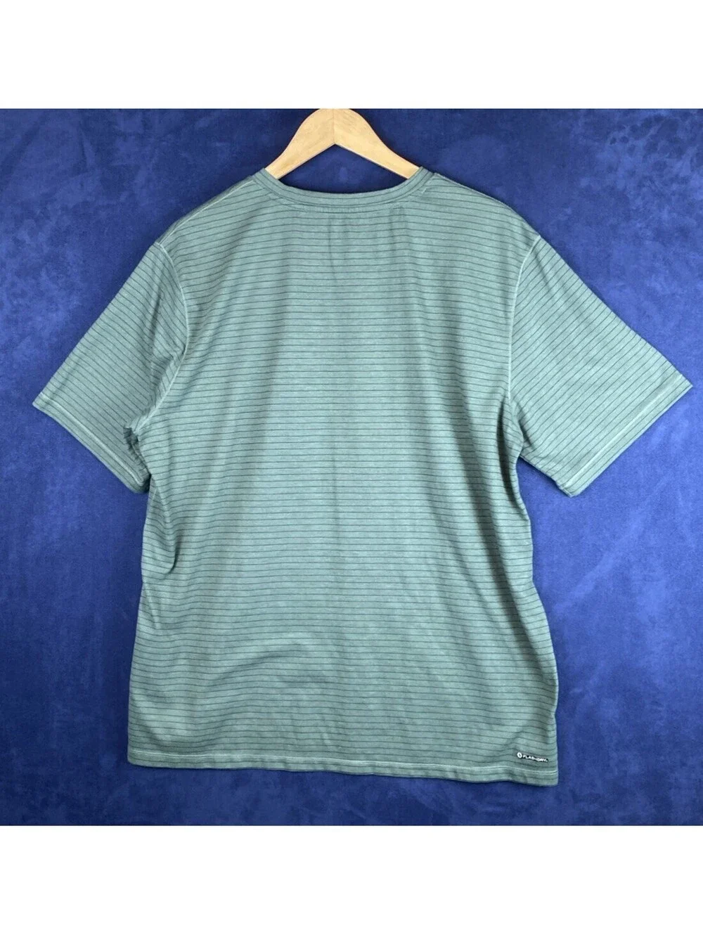 The North Face Men’s XL T Shirt Green/Black Horizontal Stripes Flashdry